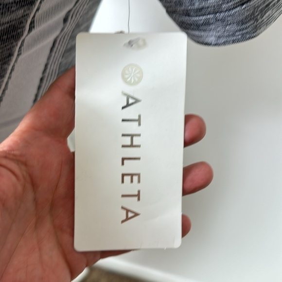 Athleta Impact Crop Top Compression Activewear Tee Women's XS Gray NWT - Picture 8 of 12